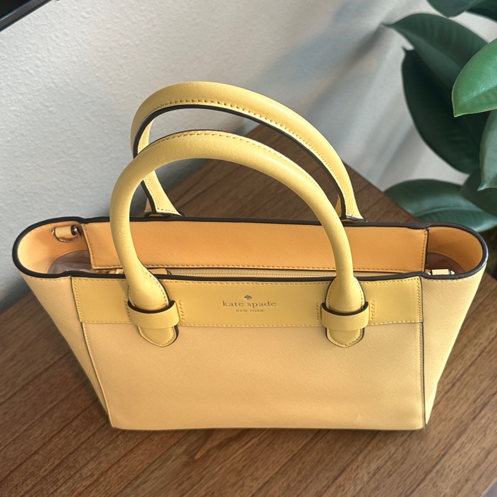 Kate Spade New York Melanie Satchel - Like New! - Picture 12 of 12